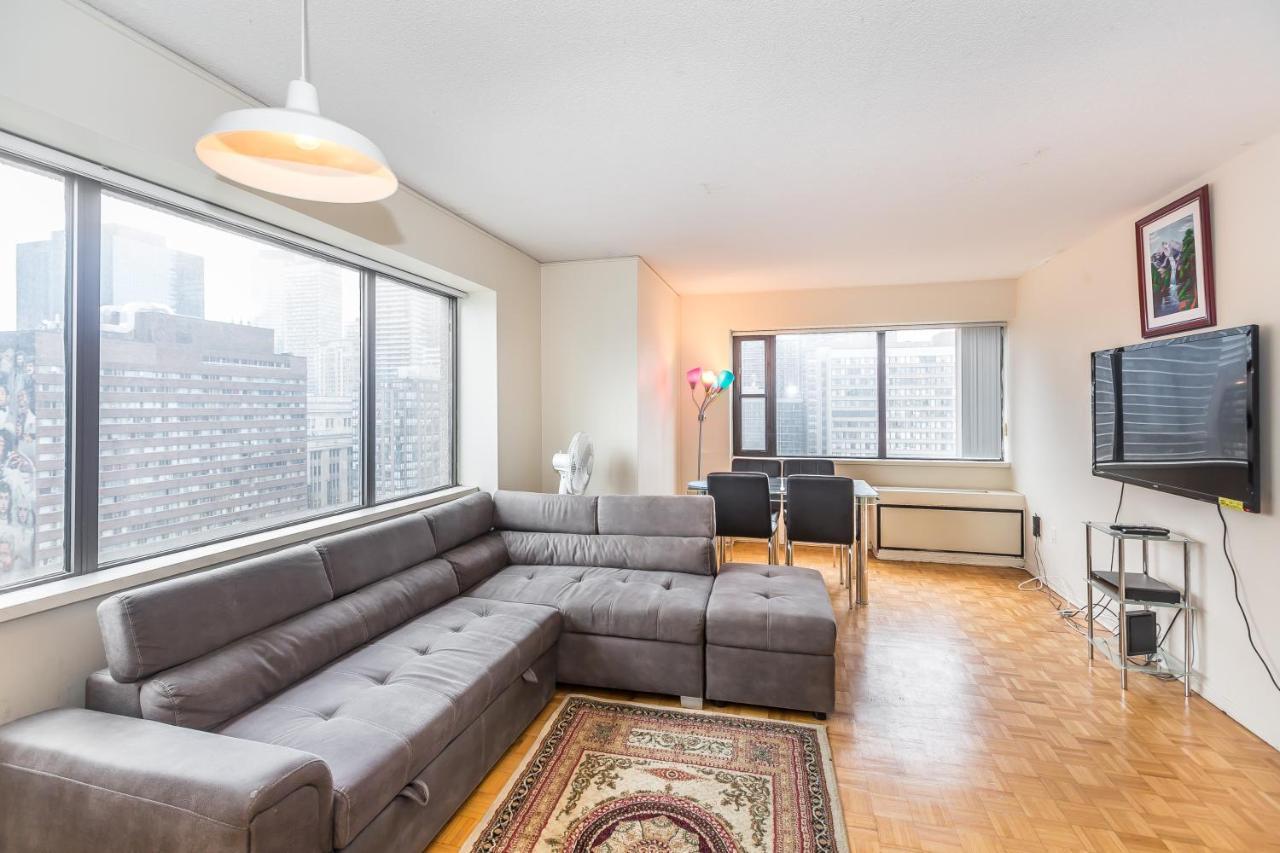Toronto Furnished Living-Gerard Apartment Luaran gambar