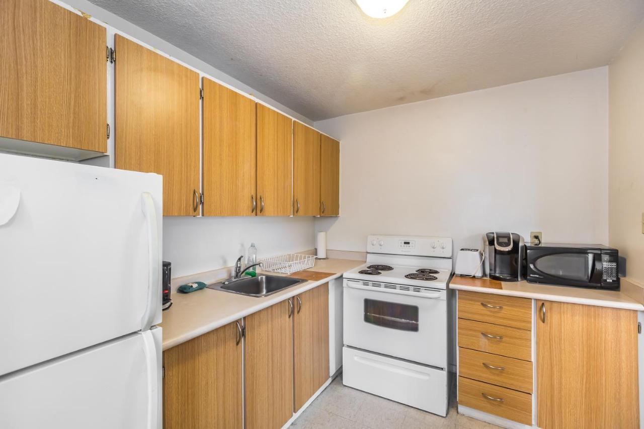 Toronto Furnished Living-Gerard Apartment Luaran gambar