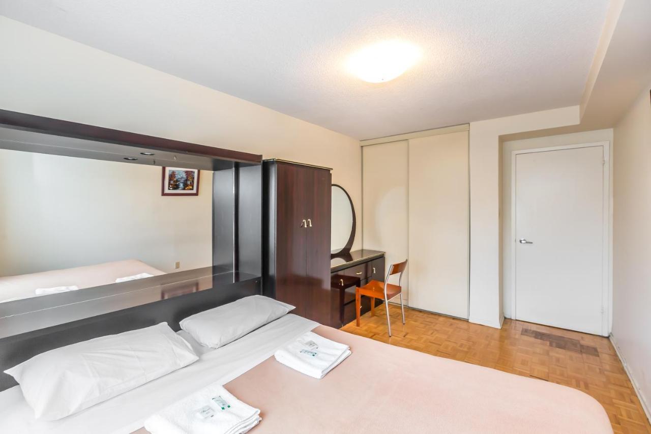 Toronto Furnished Living-Gerard Apartment Luaran gambar