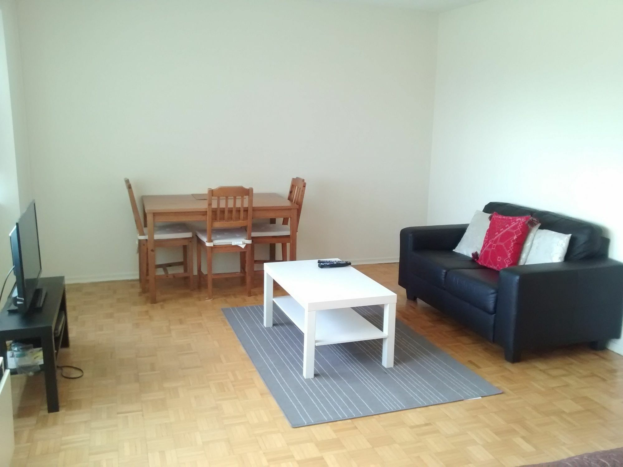 Toronto Furnished Living-Gerard Apartment Luaran gambar