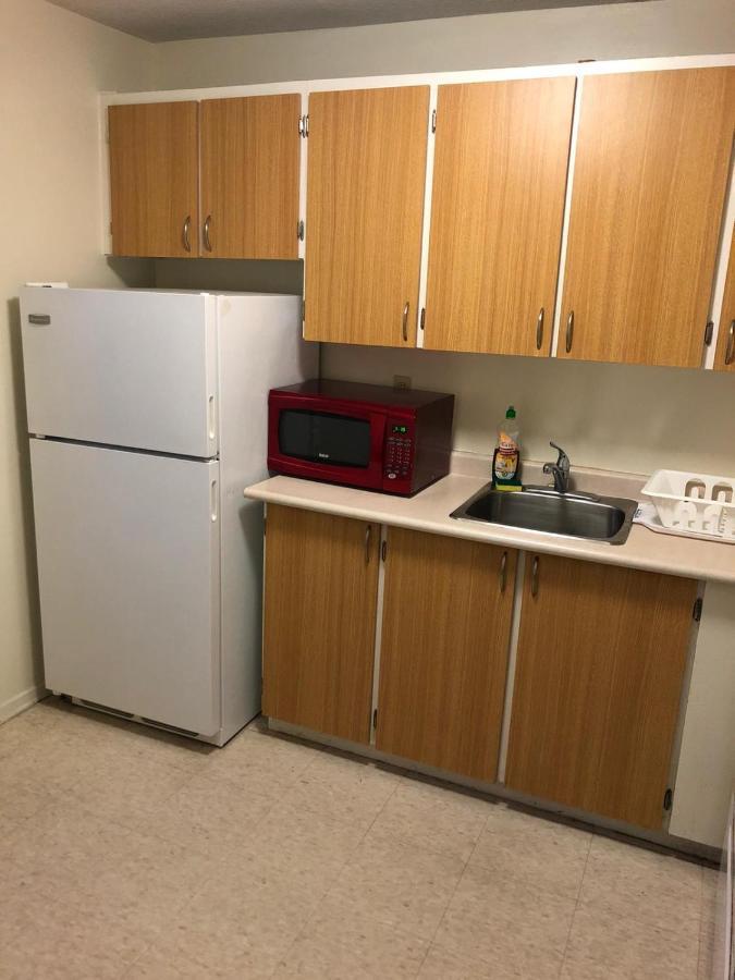 Toronto Furnished Living-Gerard Apartment Luaran gambar