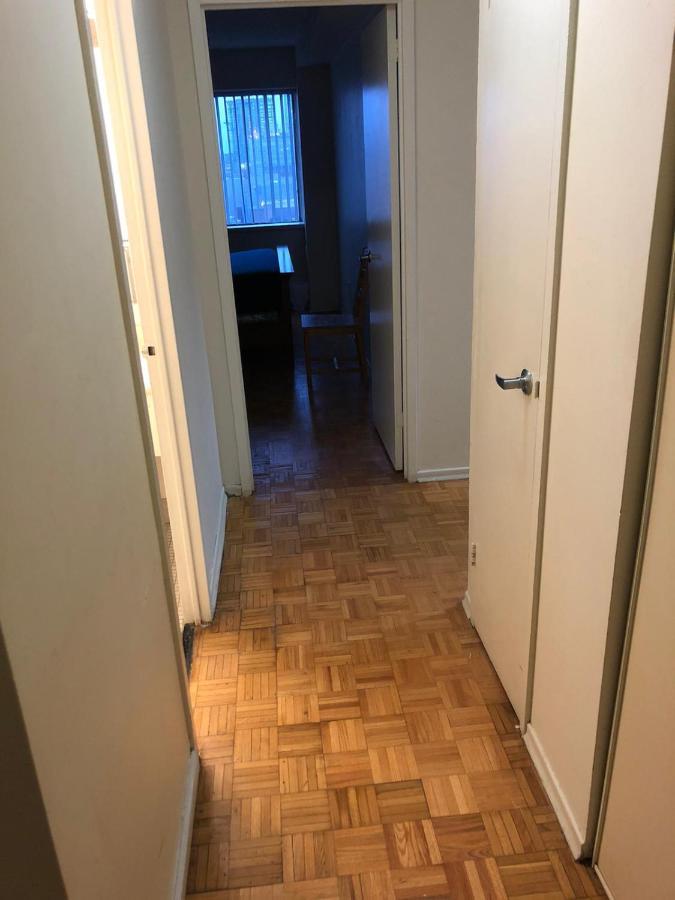 Toronto Furnished Living-Gerard Apartment Luaran gambar